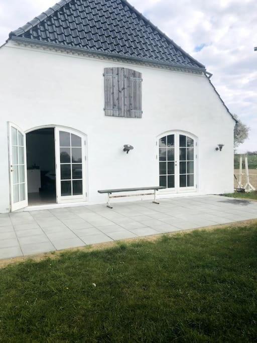 Ronnekaer Bed & Breakfast Vester-Skerninge Bagian luar foto